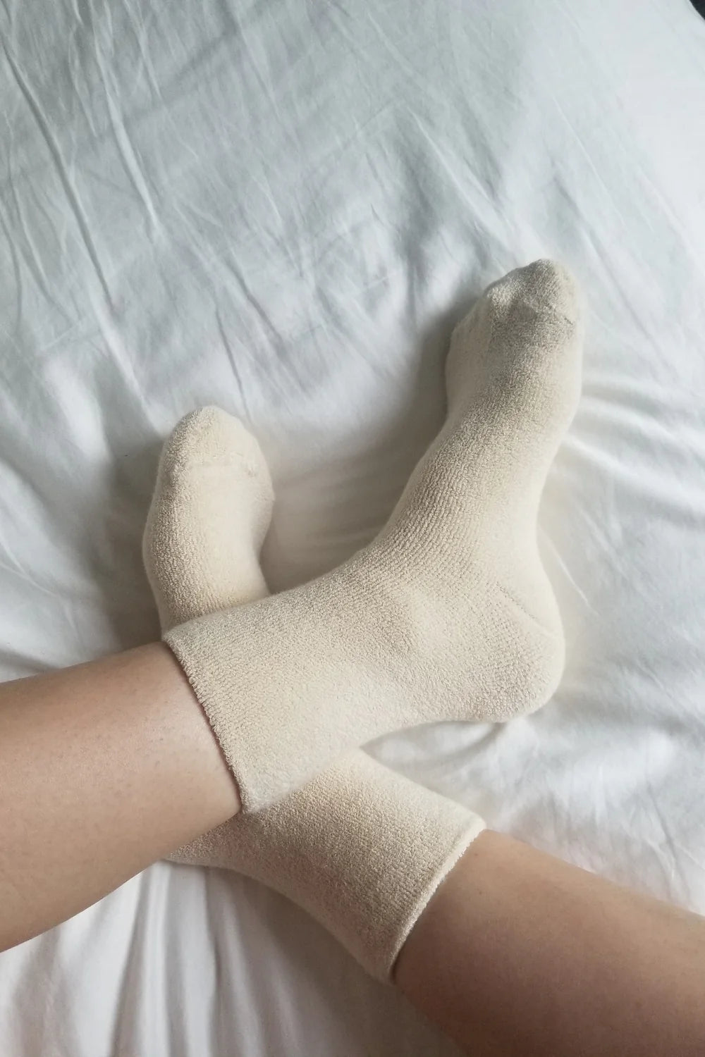 Cloud Socks: Ecru