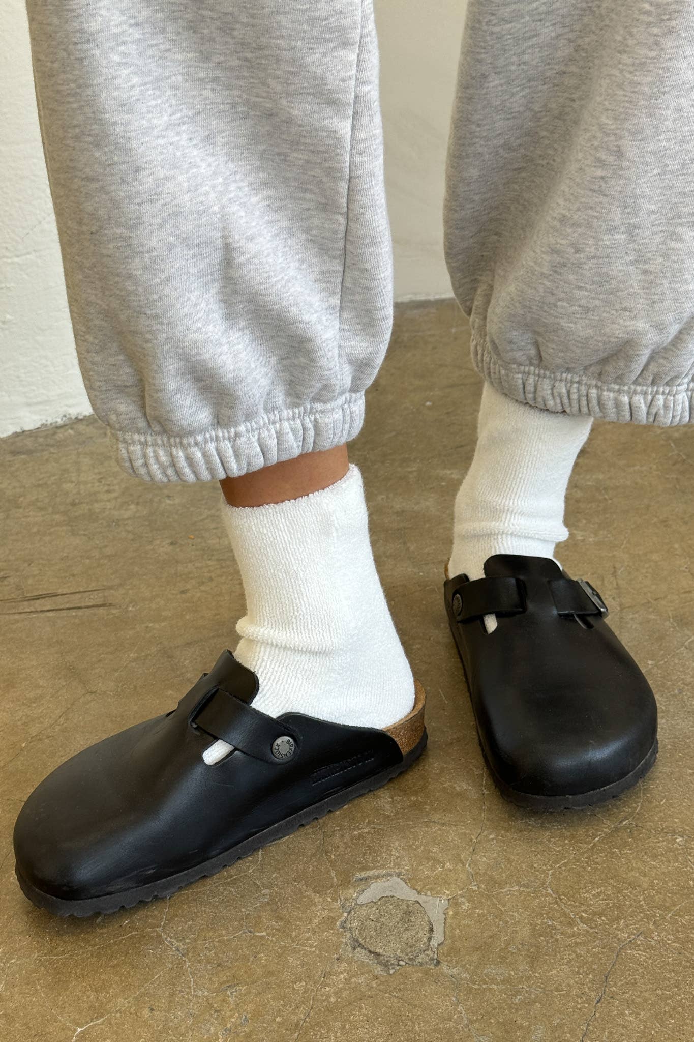 Cloud Socks: Green Olive